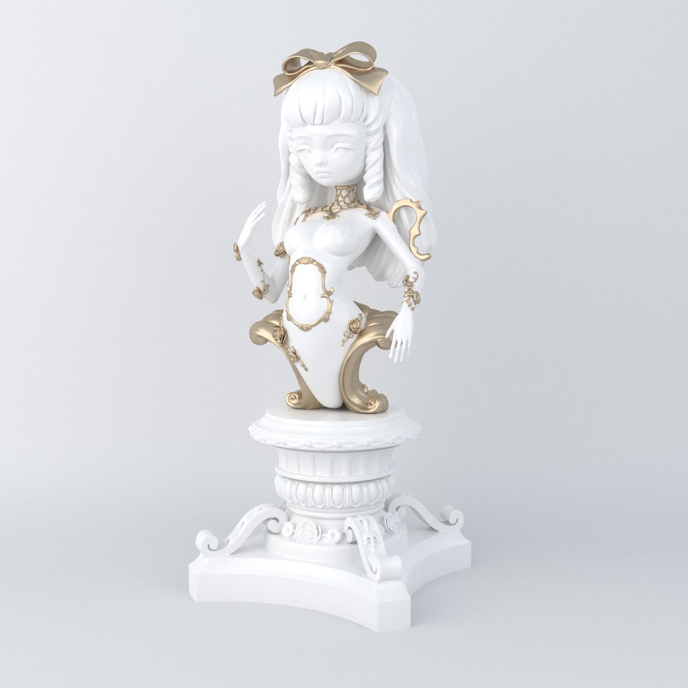 La Dauphine Sculpture White/Gold - Ready to ship